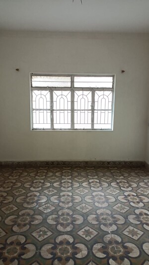 Room in 1 BHK Apartment at Sasane Nagar – for Sale