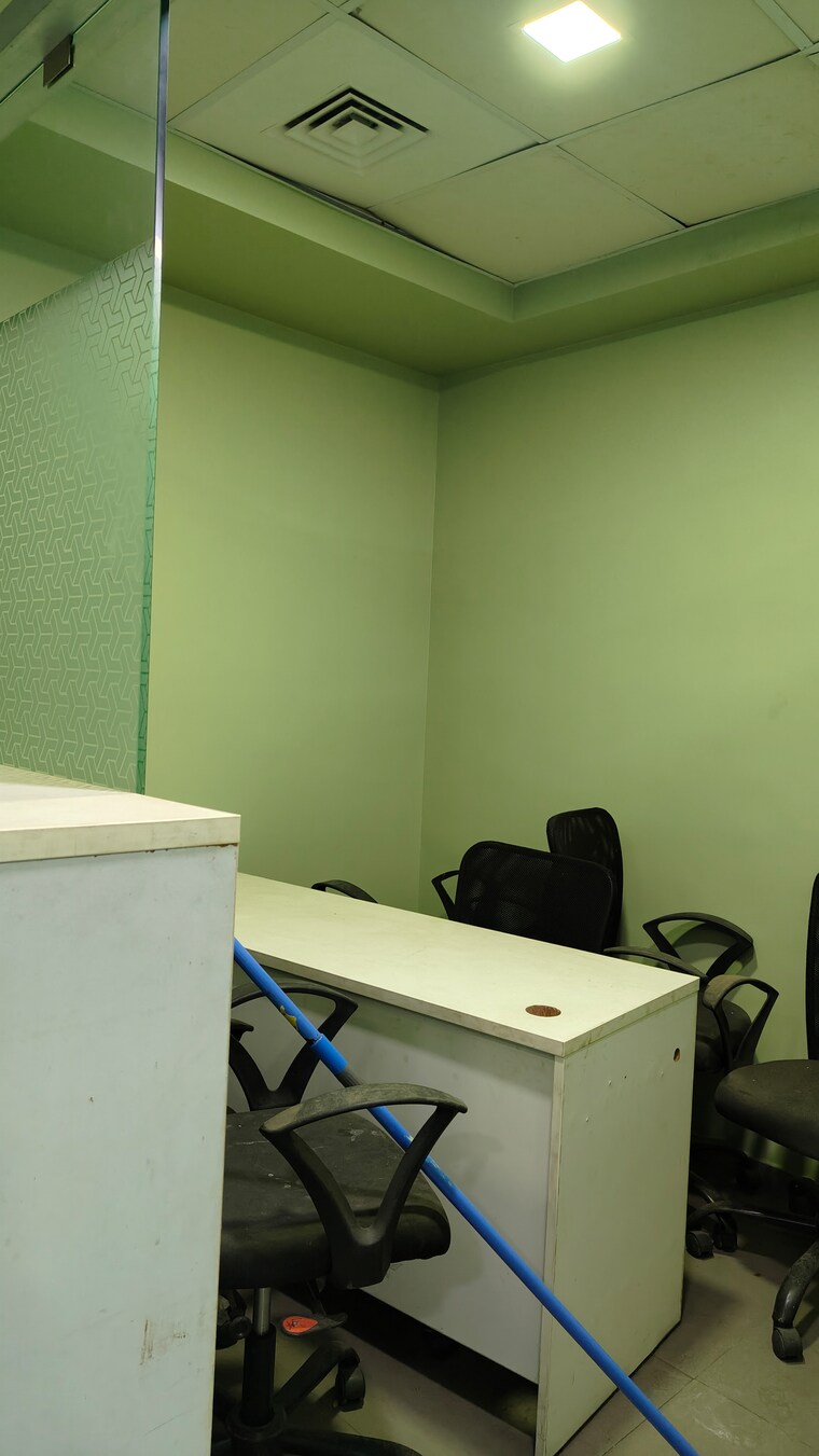 Team Area, magarpatta-city-pentagon Commercial Office Space 1000 Sq.Ft. In Hadapsar Pune 10651793