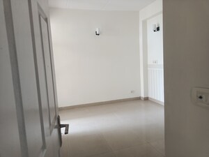 Room in 2 BHK Apartment at Ajnara Gen X, Dundahera – for Sale