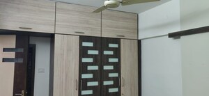 Furnished Amenities in 2 BHK Apartment at Rohit Towers, Malad West – for Rent