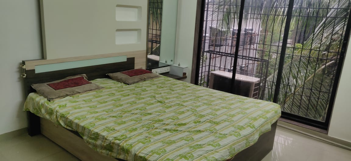 2 BHK Apartment For Rent in Rohit Towers, Malad West