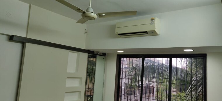 Hall, rohit-towers 2 Bedroom 800 Sq.Ft. Apartment In Malad West Mumbai 10651818