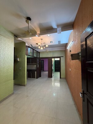 2 BHK Builder Floor For Rent in Shakti Khand Iii