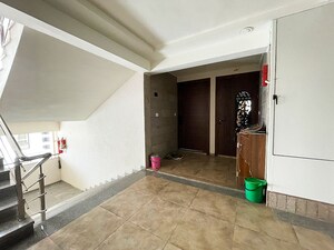 Room in 3 BHK Apartment at Hanspura – for Sale