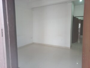Room in 2 BHK Builder Floor at Chaitanya Vihar – for Rent