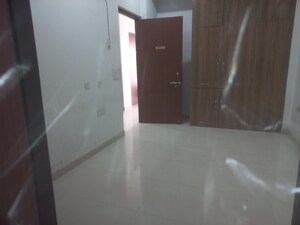 Room in 2 BHK Builder Floor at Chaitanya Vihar – for Rent