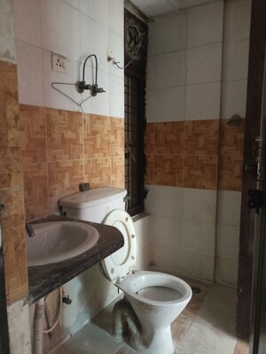Bathroom in 3 BHK Apartment at Supertech Livingston, Sain Vihar – for Sale
