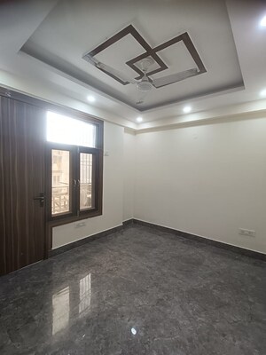 Room in 2 BHK Builder Floor at Malviya Nagar – for Rent