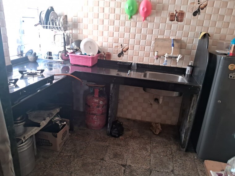 Kitchen, magarpatta-city-roystonea 3 Bedroom 1200 Sq.Ft. Apartment In Hadapsar Pune 10651865