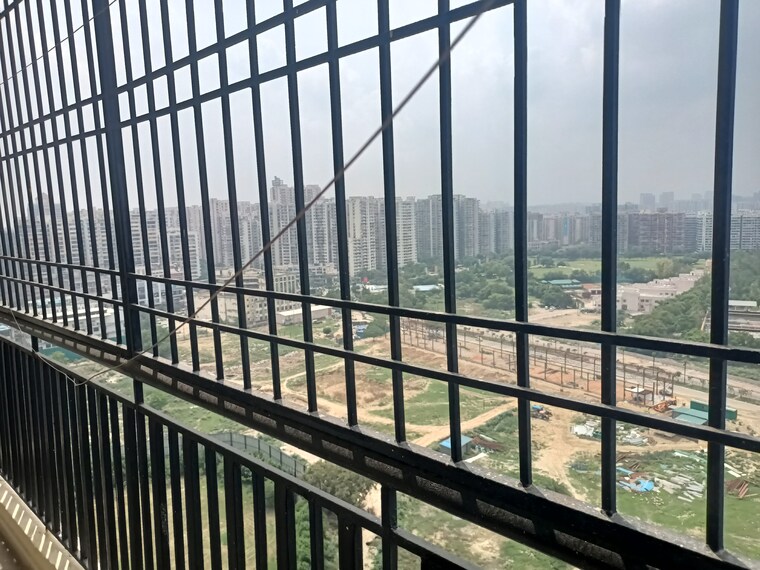 Balcony, saviour-greenisle 2.5 Bedroom 1150 Sq.Ft. Apartment In Sain Vihar Ghaziabad 10651848