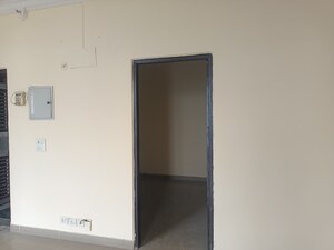 Room in 2.5 BHK Apartment at Saviour Greenisle, Sain Vihar – for Sale