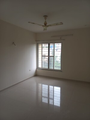 Room in 2 BHK Apartment at Rising Landscapes, Mohammadwadi – for Rent