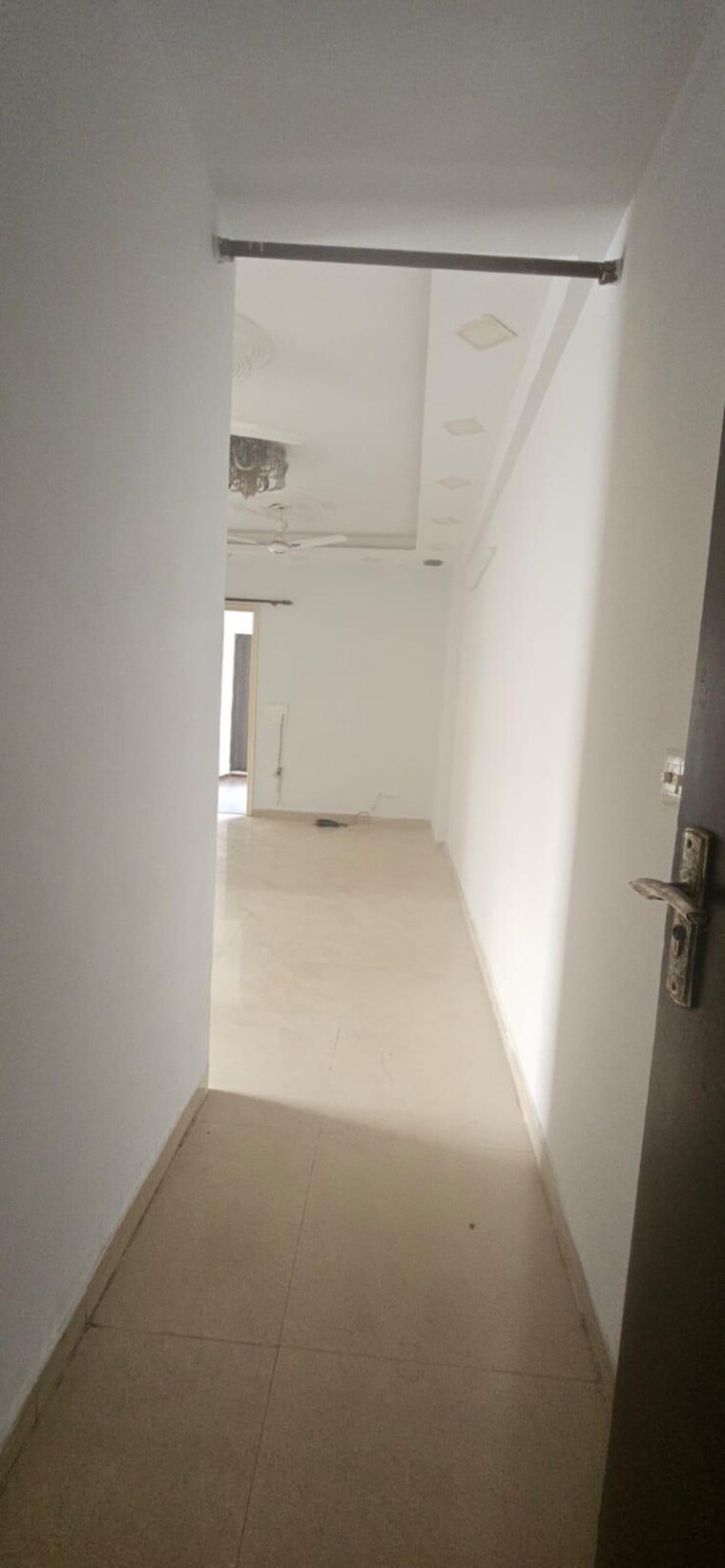 Bathroom, supertech-cape-town 3 Bedroom 1295 Sq.Ft. Apartment In Sector 74 Noida 10651882