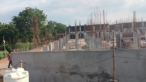 Balcony in 2 BHK Apartment at Tadepalli – for Sale