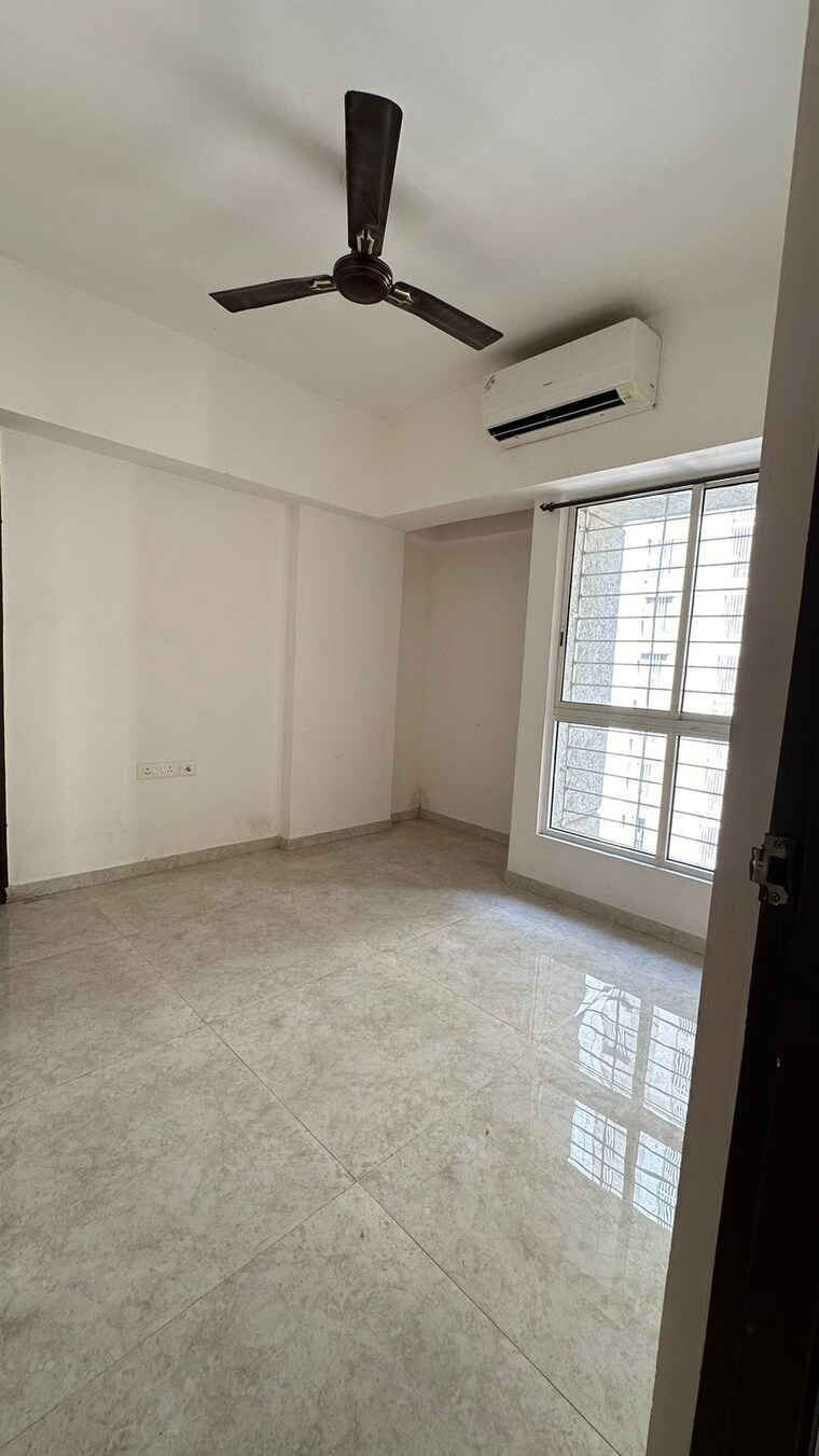 Room, lodha-amara 1 Bedroom 550 Sq.Ft. Apartment In Kolshet Road Thane 10651891