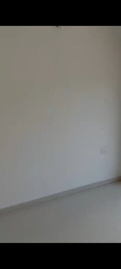 2 BHK Apartment For Rent in Godrej Boulevard