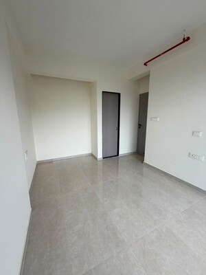 1 BHK Apartment For Rent in Raymond Ten X Habitat, Pokhran Road No Two