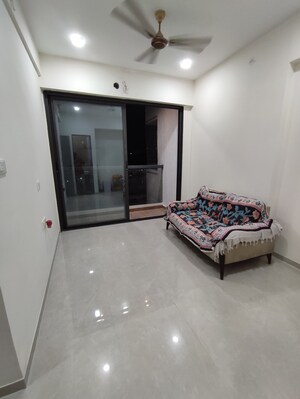 Room in 1 BHK Apartment at Dhamji Shamji Mahavir Spring Tulip Phase 1, Pokhran Road No Two – for Rent