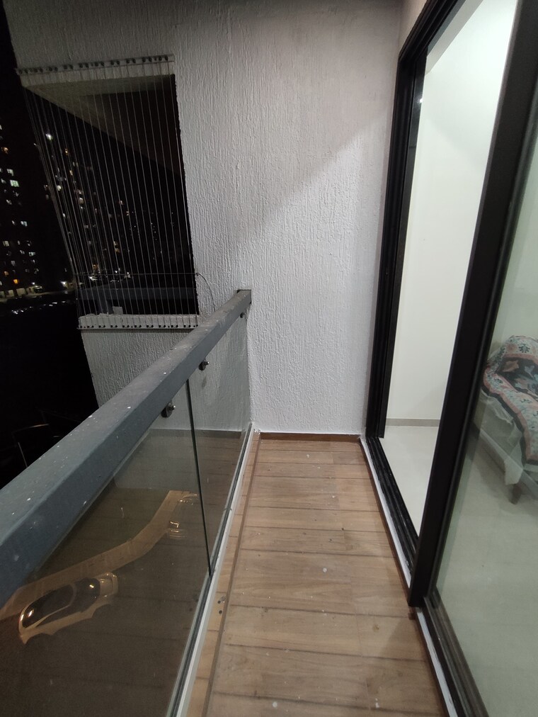 Balcony, dhamji-shamji-mahavir-spring-tulip-phase-1 1 Bedroom 650 Sq.Ft. Apartment In Pokhran Road No Two Thane 10651974