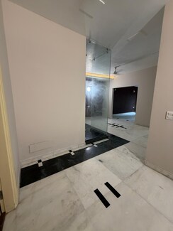 Office Space For Sale in Emaar Emerald Floors Premier