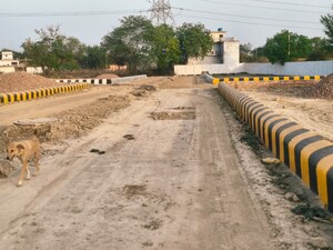   Plot at Sultanpur – for Sale