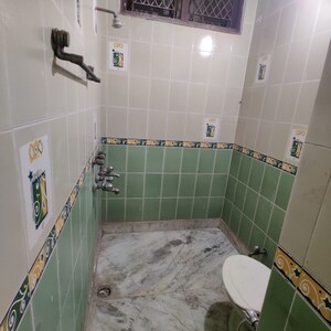Bathroom in 3 BHK Apartment at Sainik Colony – for Rent