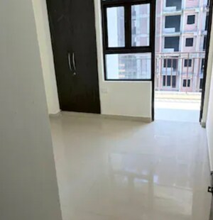 3 BHK Apartment For Sale in Amolik Sankalp, Sector 85