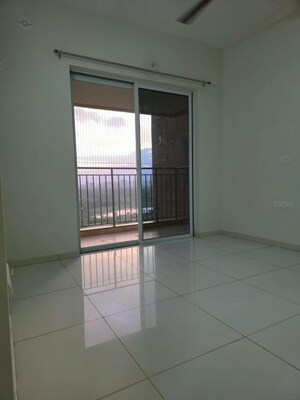 Room in 2 BHK Apartment at Godrej Park Ridge, Manjari – for Rent