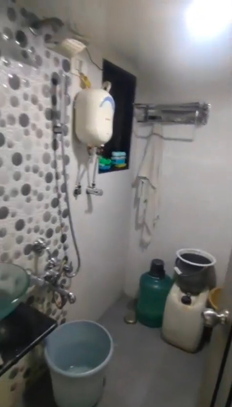 Bathroom, sanghvi-sanghvi-nagar 1 Bedroom 675 Sq.Ft. Apartment In Mira Road East Thane 10652029
