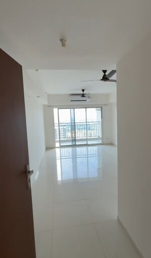 2 BHK Apartment For Rent in Godrej Air Sector 85, Sector 85