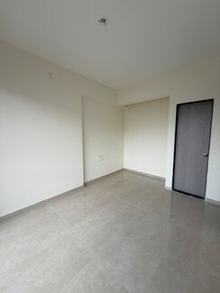 2 BHK Apartment For Rent in Raymond Ten X Habitat