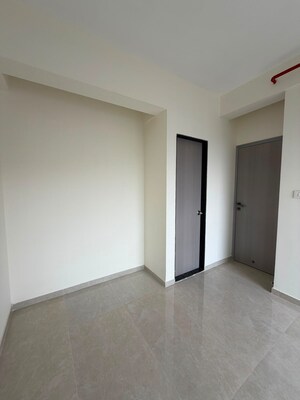 Room in 2 BHK Apartment at Raymond Ten X Habitat, Pokhran Road No Two – for Rent