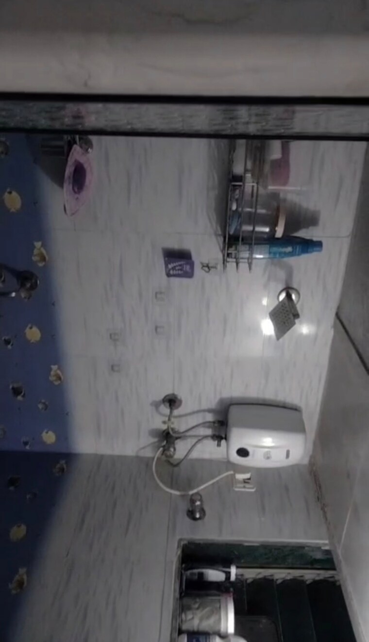 Bathroom, priyank-apartment 1 Bedroom 375 Sq.Ft. Apartment In Andheri East Mumbai 10652098