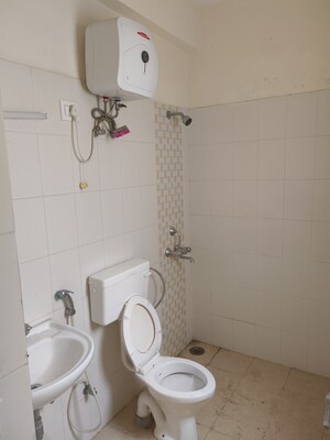Bathroom in 2 BHK Apartment at Shree Vardhman Mantra, Sector 67 – for Rent