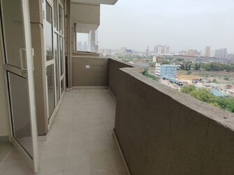 2 BHK 699 Sq.Ft. Apartment in Pyramid Midtown