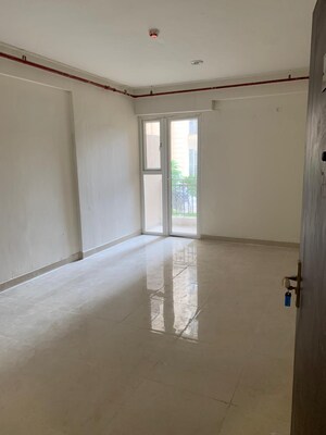 2 BHK Apartment For Rent in Signature Global Prime, Sector 63a