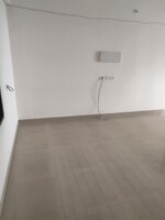 2 BHK 700 Sq.Ft. Apartment in Shree Paras Basera