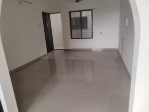 Room in 2 BHK Apartment at Shree Paras Basera, Lohgaon – for Rent