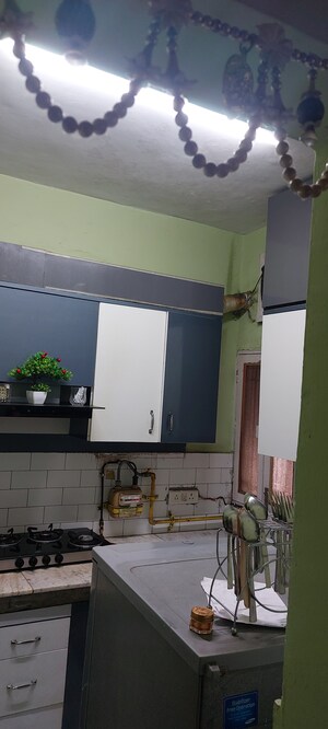 2 BHK Builder Floor For Rent in Nirman Vihar