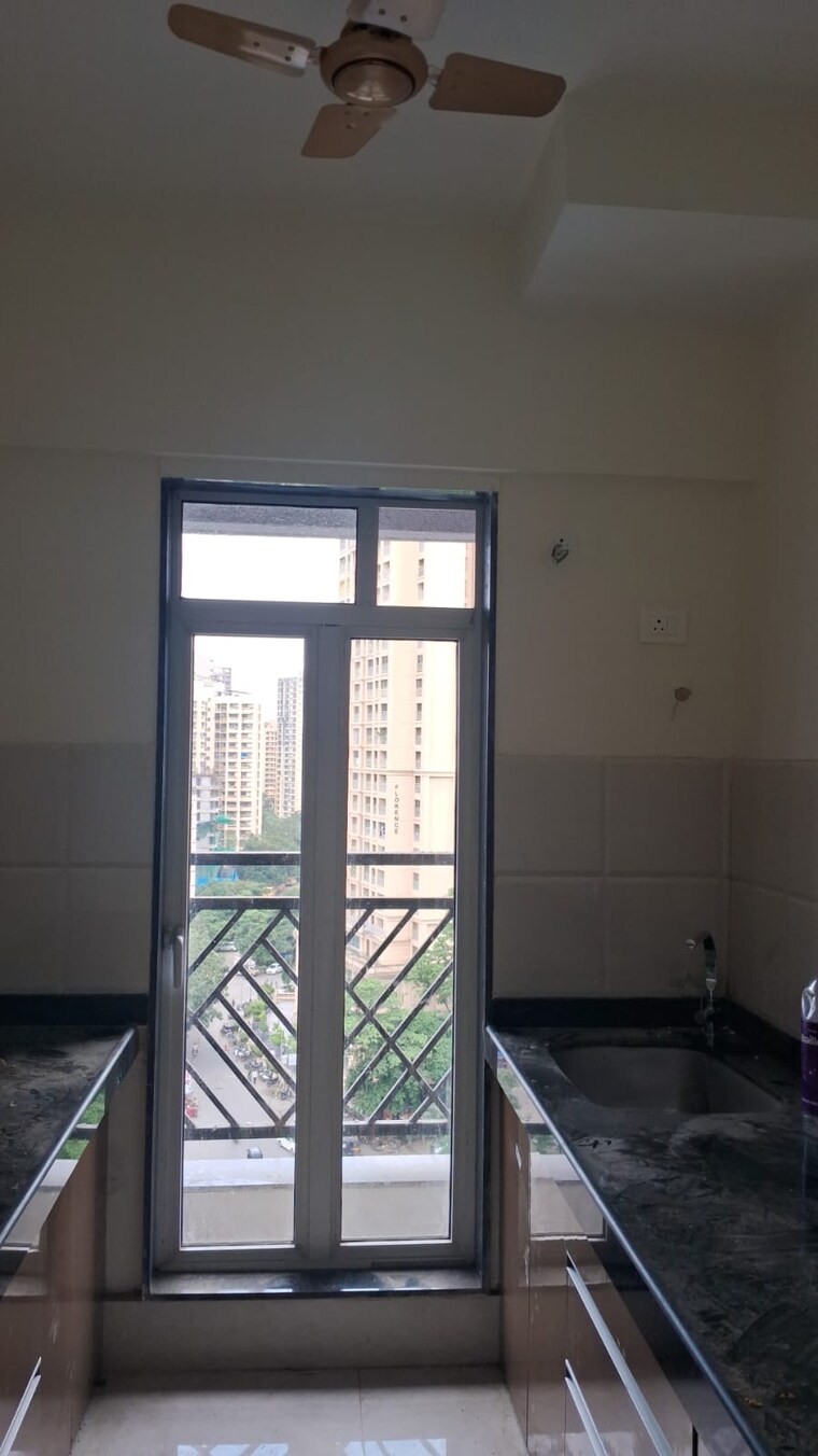 Room, pride-larkins-nest 1 Bedroom 444 Sq.Ft. Apartment In Ghodbunder Road Thane 10652180