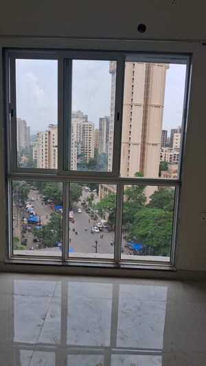 Room in 1 BHK Apartment at Pride Larkins Nest, Ghodbunder Road – for Rent