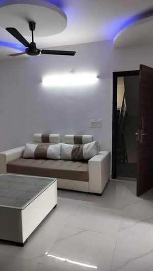 Bedroom in 1 BHK Builder Floor at Sushant Lok I – for Rent