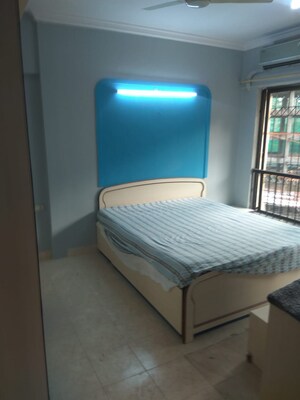 Bedroom in 3 BHK Apartment at Windsor Tower, Andheri West – for Rent
