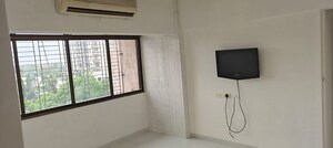 Room in 1 RK Apartment at Juhu – for Rent