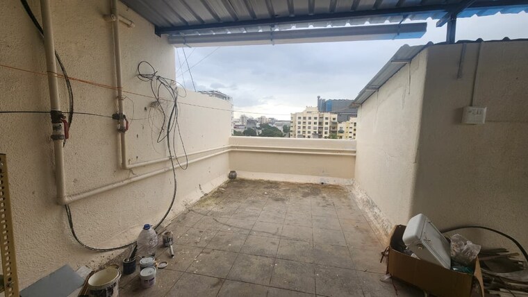 Balcony, aundh 2.5 Bedroom 1300 Sq.Ft. Penthouse In Aundh Pune 10652268