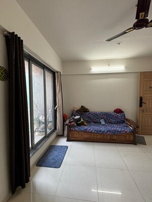 1 BHK Apartment For Rent in Runwal Gardens, Dombivli East
