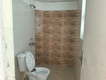 Puri Vip Floors