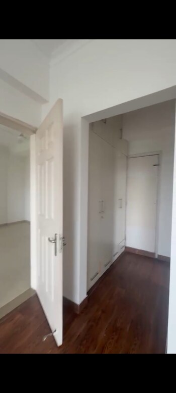 Jaypee Greens Pavilion Court Royale