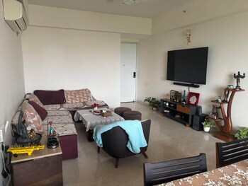 DLF The Ultima