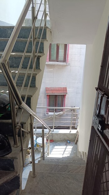 2 BHK Builder Floor for Sale in New Ashok Nagar, Delhi